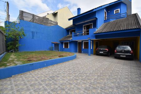 Casa à venda com 330m², 5 quartos e 5 vagasÁrea externa - Varanda/Garagem