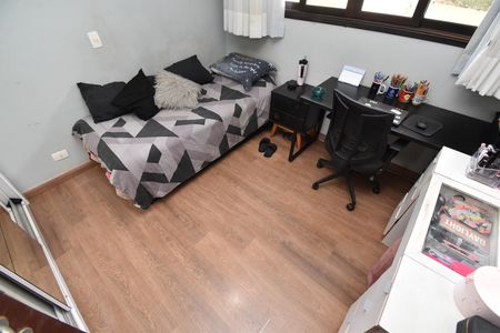 Casa à venda com 330m², 5 quartos e 5 vagasQuarto 3
