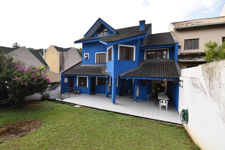 Casa à venda com 330m², 5 quartos e 5 vagasÁrea externa