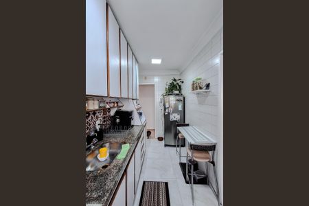 Apartamento à venda com 72m², 2 quartos e 1 vagaCozinha