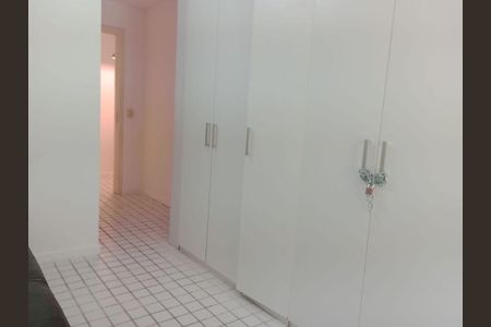 Apartamento à venda com 2 quartos, 86m² em Camboinhas, Niterói