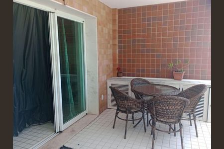 Apartamento à venda com 2 quartos, 86m² em Camboinhas, Niterói