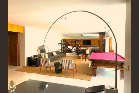 Apartamento à venda com 4 quartos, 500m² em Centro, Belo Horizonte