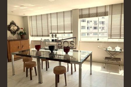 Apartamento à venda com 4 quartos, 500m² em Centro, Belo Horizonte