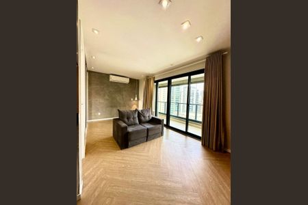Apartamento à venda com 1 quarto, 36m² em Campo Belo, São Paulo