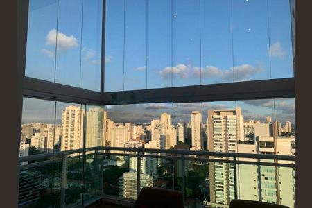 Apartamento à venda com 197m², 4 quartos e 3 vagas
