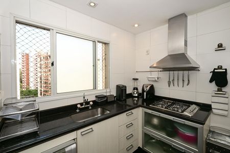 Apartamento à venda com 93m², 2 quartos e 2 vagasCozinha