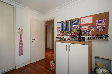 Apartamento à venda com 93m², 2 quartos e 2 vagasQuarto