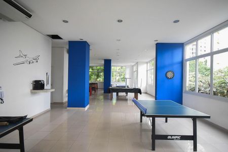 Apartamento à venda com 93m², 2 quartos e 2 vagas Apartamento à venda com 93m², 2 quartos e 2 vagasSalão de Jogos
