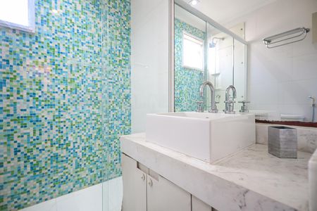 Apartamento à venda com 93m², 2 quartos e 2 vagasBanheiro