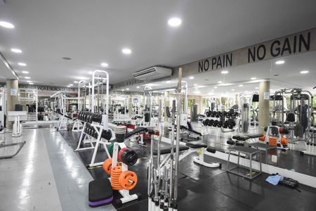Apartamento à venda com 93m², 2 quartos e 2 vagas Apartamento à venda com 93m², 2 quartos e 2 vagasAcademia