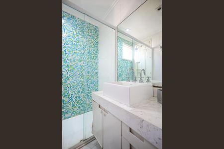 Apartamento à venda com 93m², 2 quartos e 2 vagasBanheiro