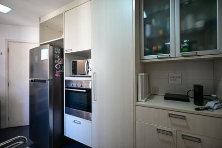 Apartamento à venda com 93m², 2 quartos e 2 vagasCozinha