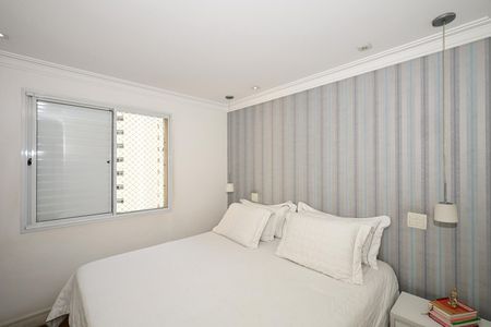 Apartamento à venda com 93m², 2 quartos e 2 vagasSuíte
