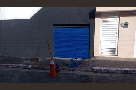 Casa à venda com 121m², 2 quartos e 2 vagas