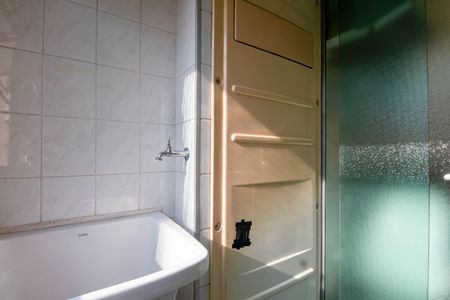Apartamento à venda com 56m², 2 quartos e 2 vagas Apartamento à venda com 56m², 2 quartos e 2 vagas07lavanderia003.jpg