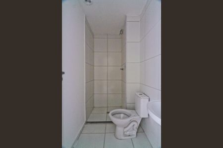 Apartamento à venda com 39m², 2 quartos e sem vaga Apartamento à venda com 39m², 2 quartos e sem vagaBanheiro