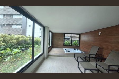 Apartamento à venda com 65m², 2 quartos e 2 vagasJacuzzi