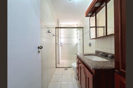 Apartamento à venda com 115m², 3 quartos e 1 vagaBanheiro