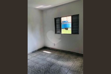 Casa à venda com 2 quartos, 157m² em Vila Jacuí, São Paulo