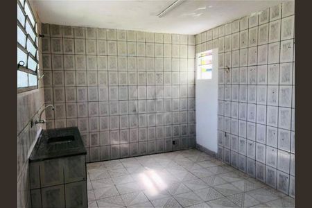 Casa à venda com 2 quartos, 157m² em Vila Jacuí, São Paulo