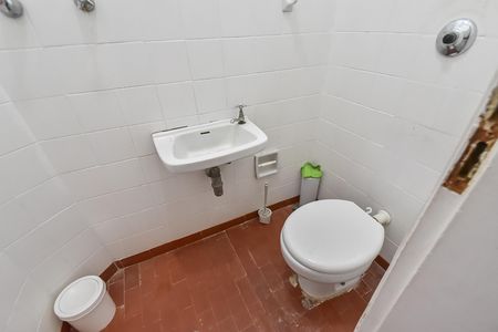 Apartamento à venda com 176m², 3 quartos e 1 vaga Apartamento à venda com 176m², 3 quartos e 1 vagaBanheiro de serviço