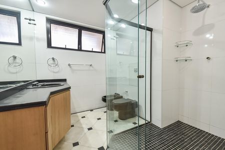 Apartamento à venda com 176m², 3 quartos e 1 vaga Apartamento à venda com 176m², 3 quartos e 1 vagaBanheiro