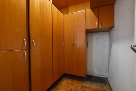 Apartamento à venda com 176m², 3 quartos e 1 vaga Apartamento à venda com 176m², 3 quartos e 1 vagaQuarto de serviço