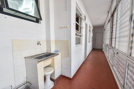 Apartamento à venda com 176m², 3 quartos e 1 vaga Apartamento à venda com 176m², 3 quartos e 1 vagaÁrea de serviço