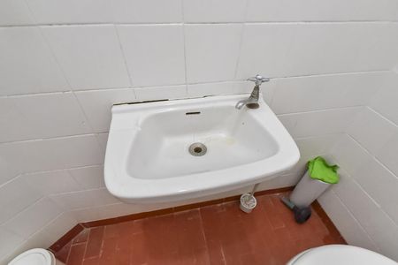 Apartamento à venda com 176m², 3 quartos e 1 vaga Apartamento à venda com 176m², 3 quartos e 1 vagaBanheiro de serviço