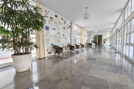 Apartamento à venda com 176m², 3 quartos e 1 vaga Apartamento à venda com 176m², 3 quartos e 1 vagaHall de entrada