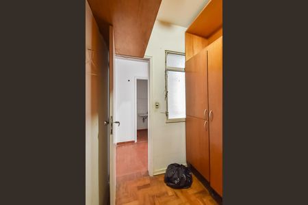 Apartamento à venda com 176m², 3 quartos e 1 vaga Apartamento à venda com 176m², 3 quartos e 1 vagaQuarto de serviço