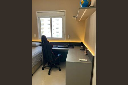 Apartamento à venda com 172m², 3 quartos e 4 vagas Apartamento à venda com 172m², 3 quartos e 4 vagasQuarto
