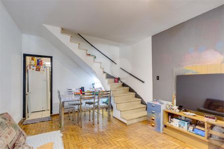 Casa à venda com 2 quartos, 150m² em Chácara Santo Antônio (Zona Sul), São Paulo