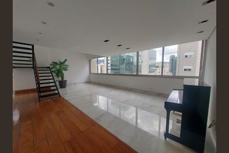 Apartamento à venda com 4 quartos, 275m² em Funcionários, Belo Horizonte