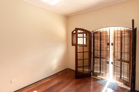 Casa para alugar com 850m², 4 quartos e 3 vagasSuíte 3