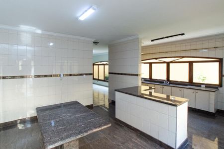 Casa para alugar com 850m², 4 quartos e 3 vagasCozinha