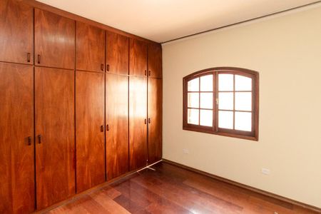 Casa para alugar com 850m², 4 quartos e 3 vagasSuíte 2