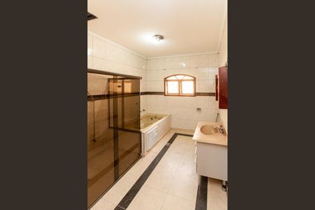 Casa para alugar com 850m², 4 quartos e 3 vagasBanheiro da Suíte 1