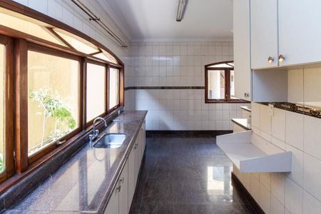 Casa para alugar com 850m², 4 quartos e 3 vagasCozinha