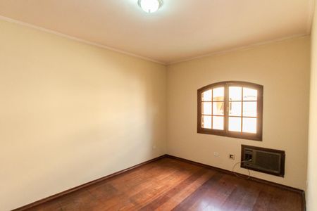 Casa para alugar com 850m², 4 quartos e 3 vagasSuíte 1