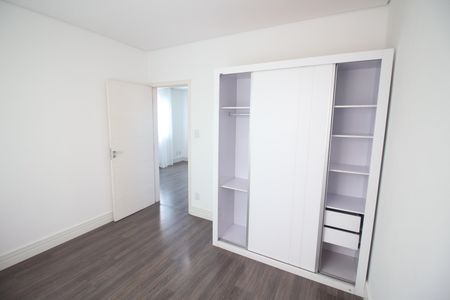 Casa para alugar com 172m², 3 quartos e 4 vagasQuarto 2