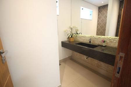 Banheiro 1 de casa para alugar com 3 quartos, 172m² em Pindorama, Belo Horizonte