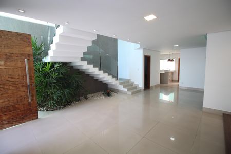 Sala de casa para alugar com 3 quartos, 172m² em Pindorama, Belo Horizonte