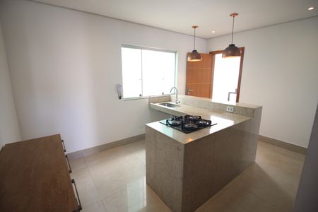 Casa para alugar com 172m², 3 quartos e 4 vagasCozinha
