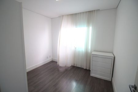 Casa para alugar com 172m², 3 quartos e 4 vagasQuarto 2