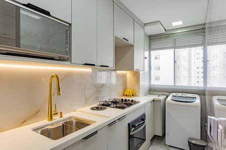 Apartamento à venda com 44m², 2 quartos e sem vagaCozinha e Área de Serviço