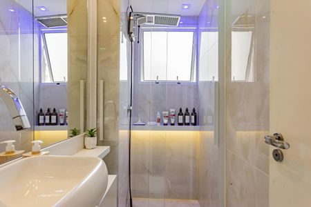 Apartamento à venda com 44m², 2 quartos e sem vagaBanheiro