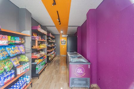 Apartamento à venda com 44m², 2 quartos e sem vagaMercadinho