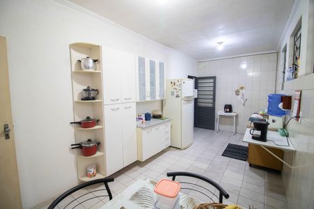 Casa à venda com 163m², 3 quartos e 2 vagasCOZINHA